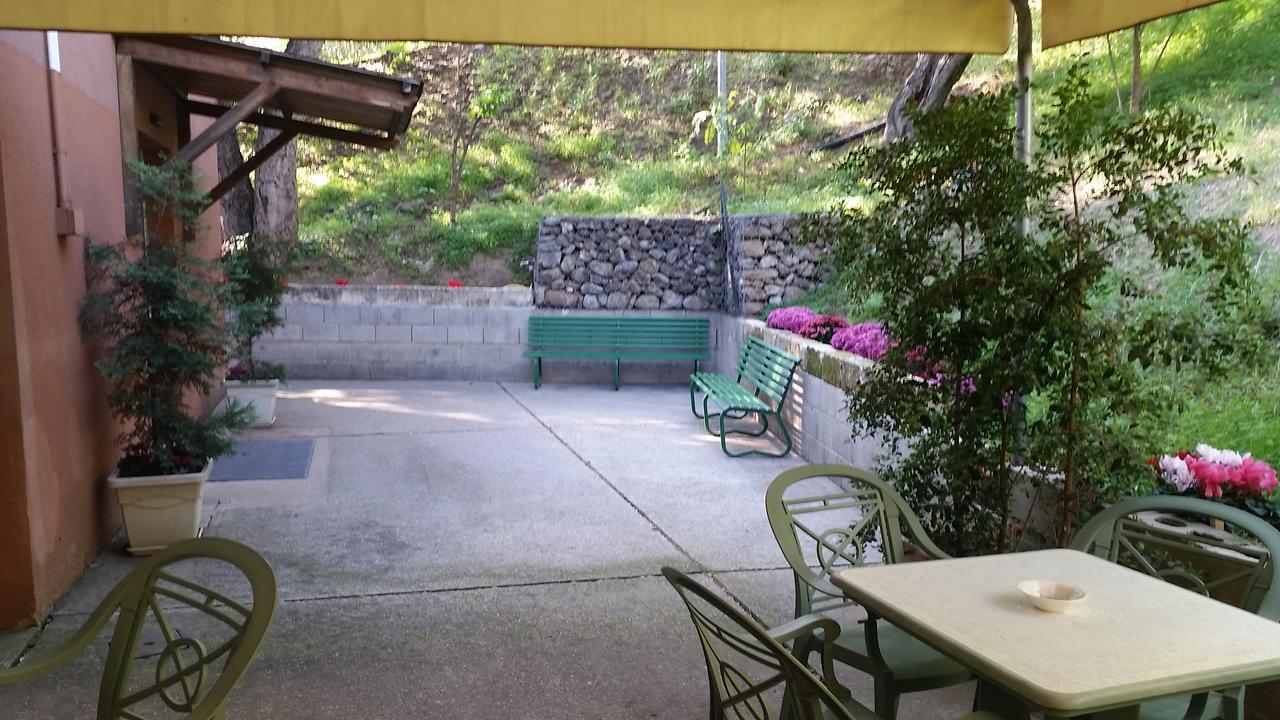 Residence Calaghenaモンテパオーネ エクステリア 写真